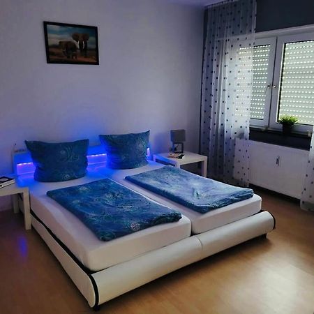 Appartment In Walldorf Mit Schlafzimmer, Kueche Und Bad Exteriör bild