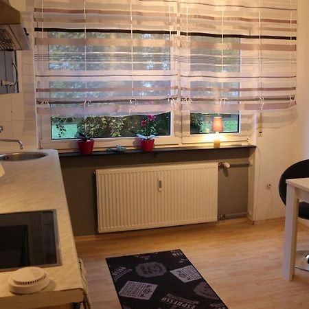 Appartment In Walldorf Mit Schlafzimmer, Kueche Und Bad Exteriör bild